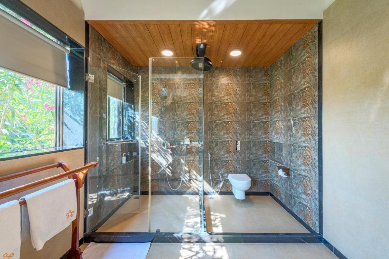 Saffronstays Althea - 4 Brd Veg Only Villa In Pawna With Jacuzzi In Every Room Lonavala Exteriör bild
